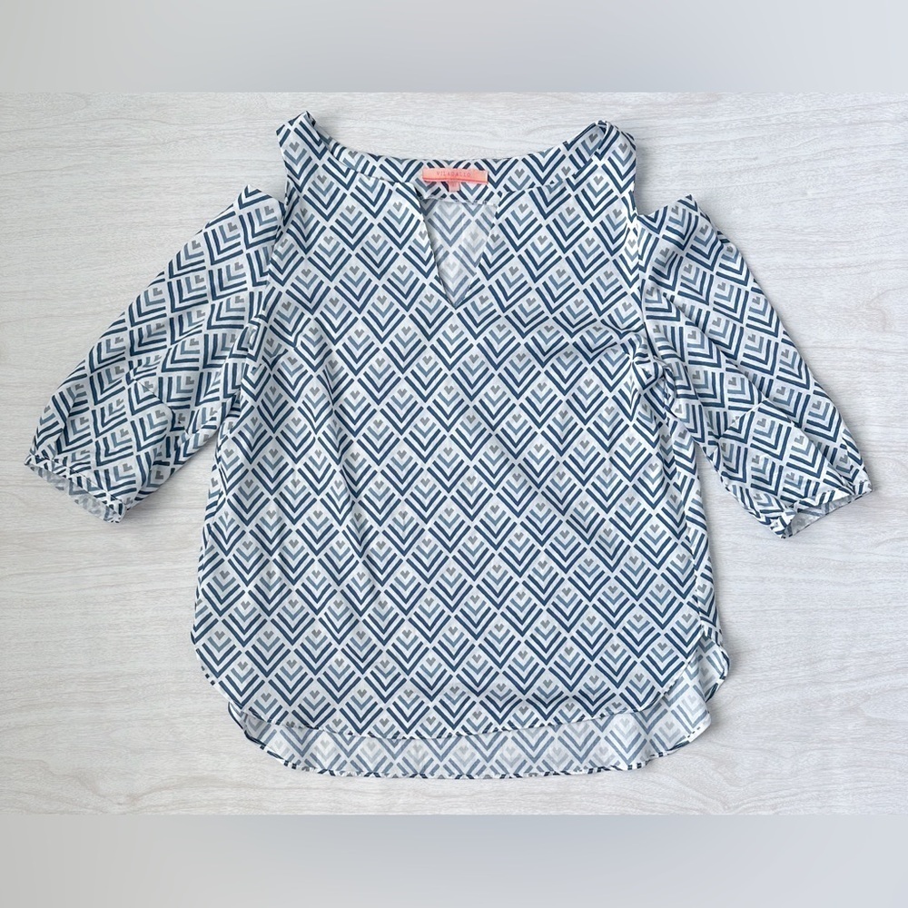 Vilagallo 100% Cotton Chevron Cold Shoulder Blouse Top Blue White sz 10/42